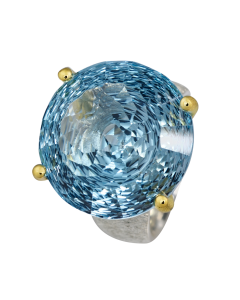 Faszinierender Ring mit blauem Topas, teilvergoldet